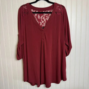 Torrid red lace back 3/4 sleeve blouse size 3X E10